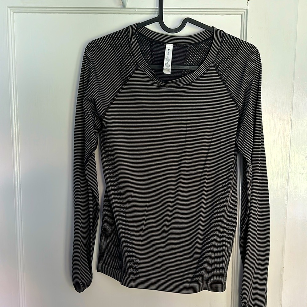 Athleta striped active longsleeve top